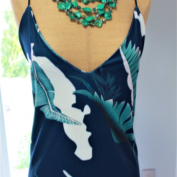 Venus Dress XL - Picture 4 of 4